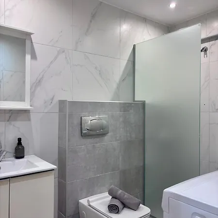 Bright 1br 5 Min To Ladadika Szaloniki