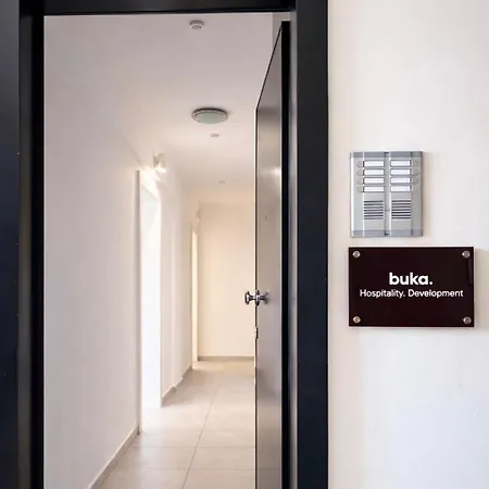 Bright 1br 5 Min To Ladadika, Buka Hospitality Apartment